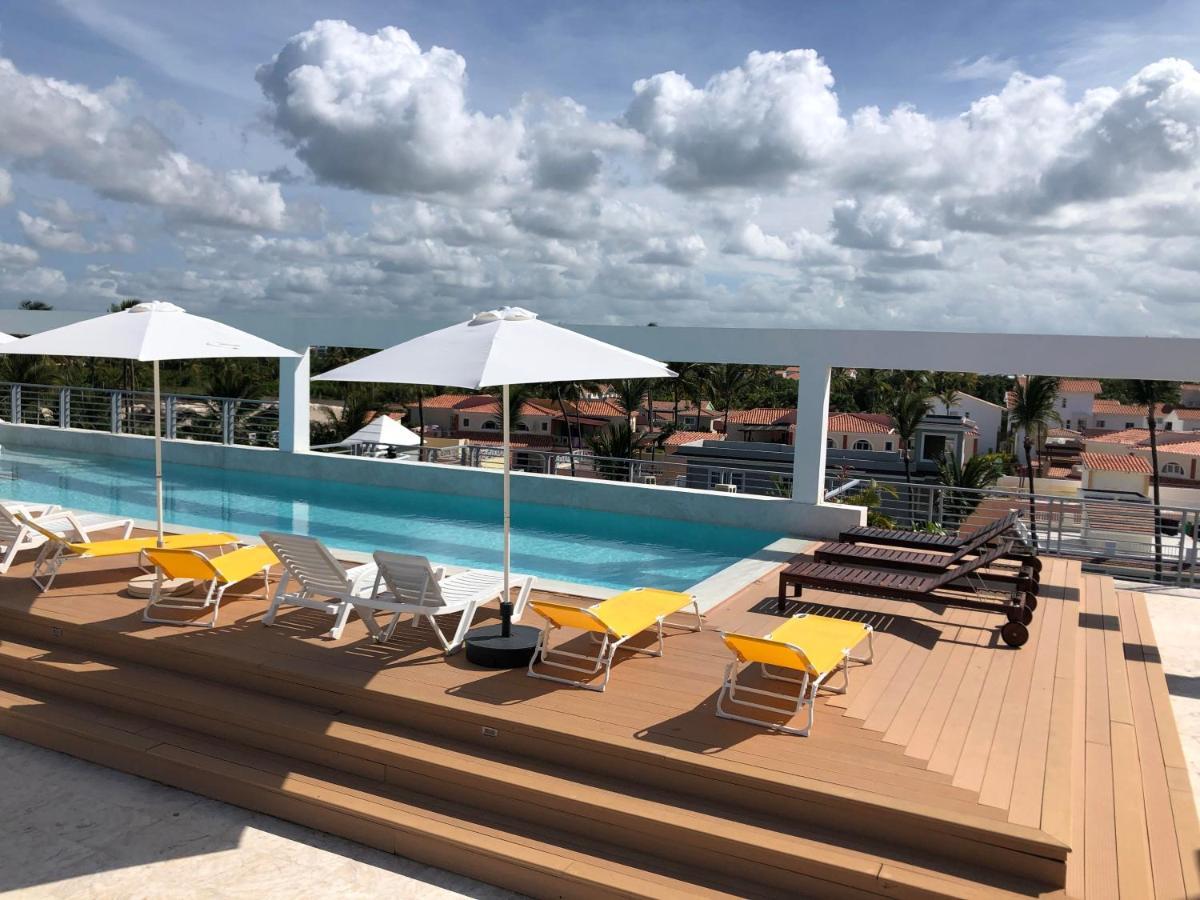 Vacation Studios With Rooftop Pool, Beach Club, Spa, Restaurants - Ducassi Collection - Playa Los Corales プンタ・カナ エクステリア 写真